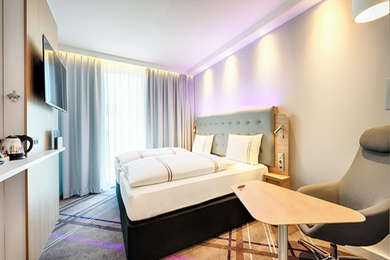 Premier Inn Leipzig City Hahnekamm Екстер'єр фото