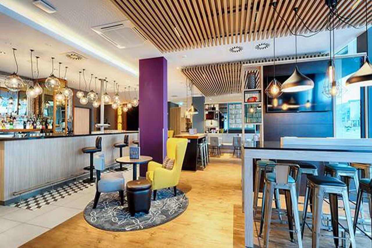 Premier Inn Leipzig City Hahnekamm Екстер'єр фото