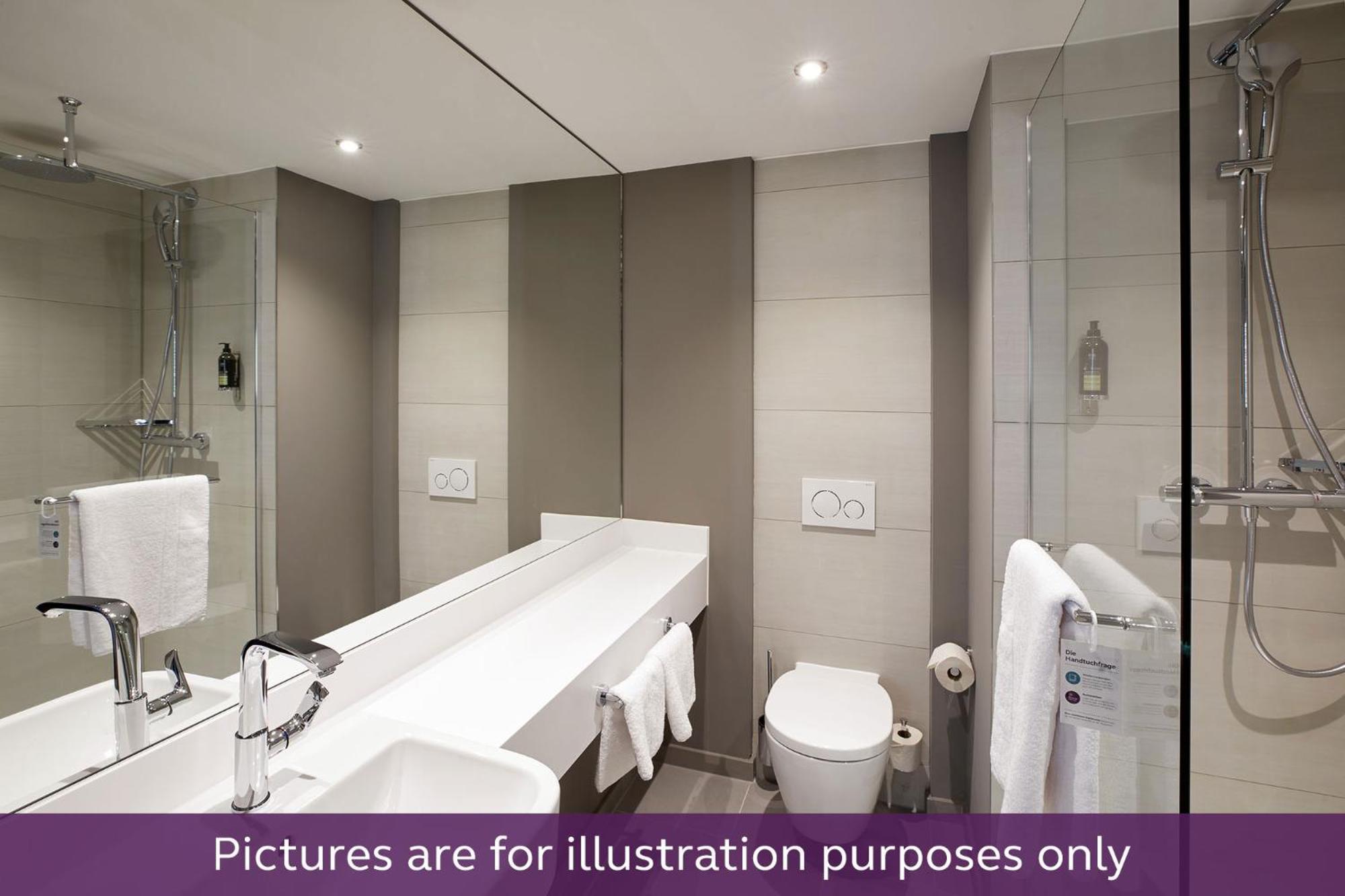 Premier Inn Leipzig City Hahnekamm Екстер'єр фото