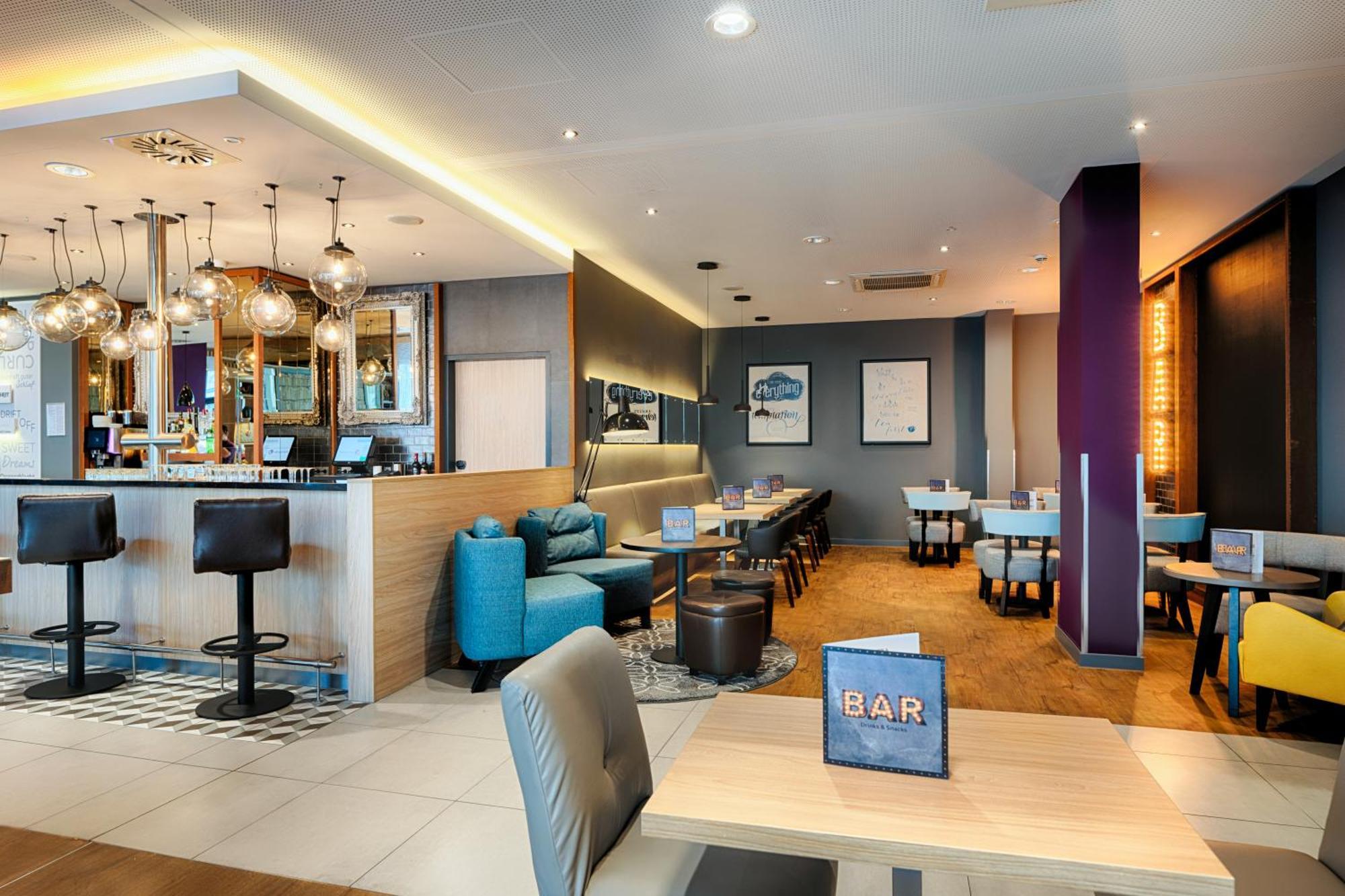 Premier Inn Leipzig City Hahnekamm Екстер'єр фото