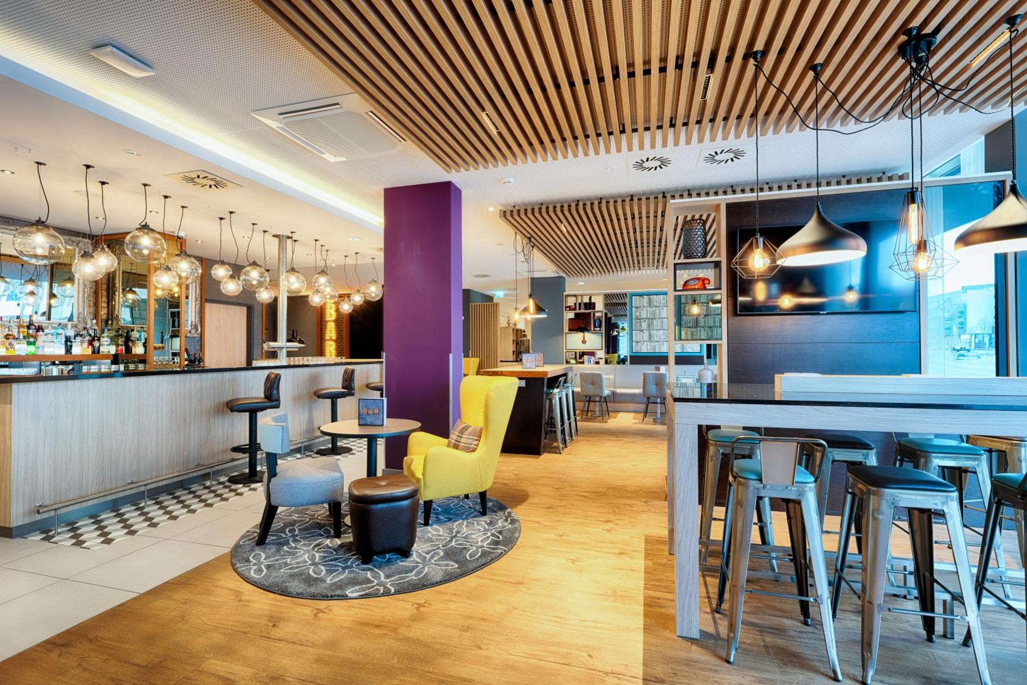 Premier Inn Leipzig City Hahnekamm Екстер'єр фото